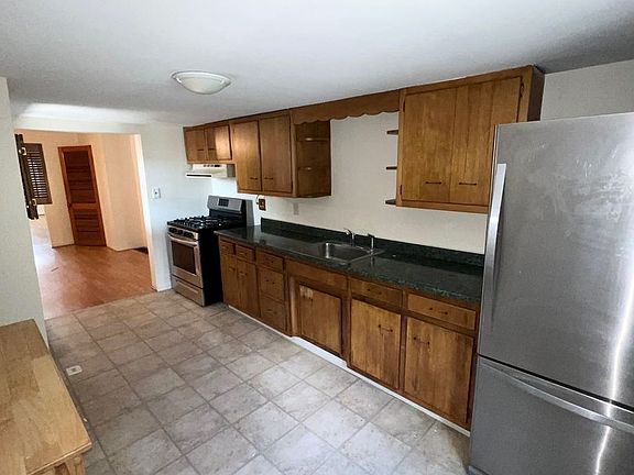 5th image of 4723 Lorigan St