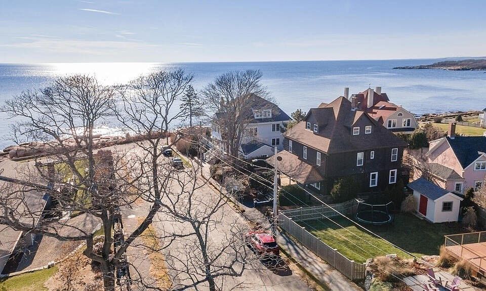89 Lexington Ave, Gloucester, MA 01930 Zillow