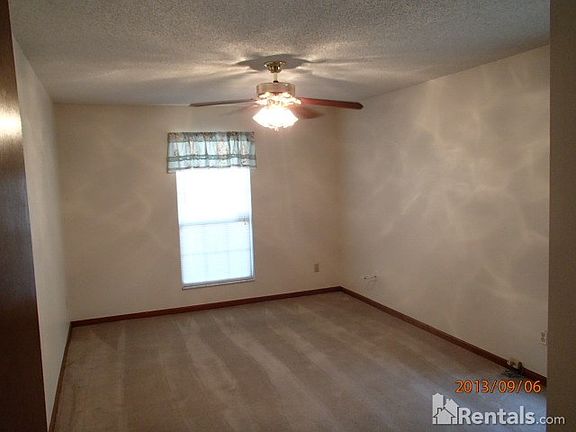5th image of 3963 Hollows Dr