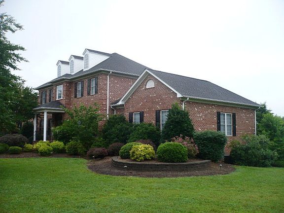 4th image of 5002 Cobblestone Dr