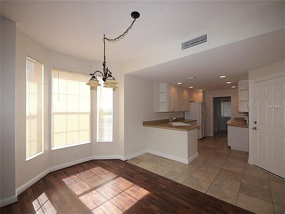 5th image of 1530 Romallo Ln