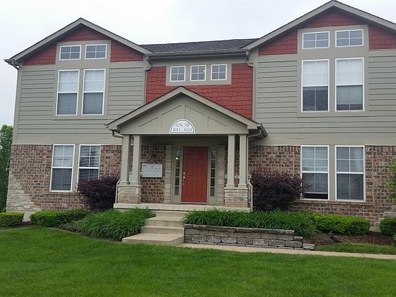 Building 18, Carriage Home Design 4-plex built in 2005. One level living!