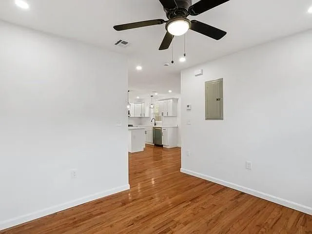 24 Saint James St #1 — Photo 10
