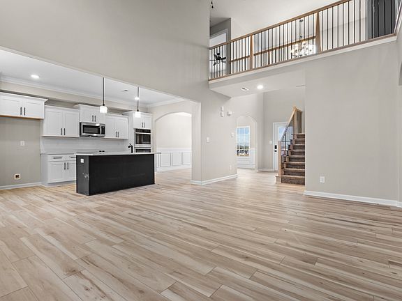 3rd image of 917 Inverness Ln Lot 286