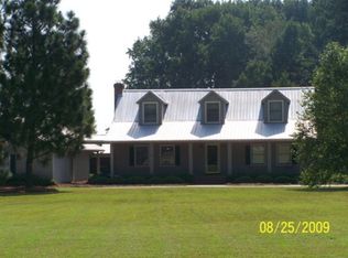 10361 Scotland Farm Rd, Laurinburg, NC 28352