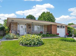 11 Fassett Ave, Hamilton, ON L9C4E6