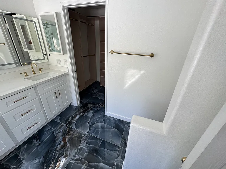 3350 Twincreek Ct — Photo 8