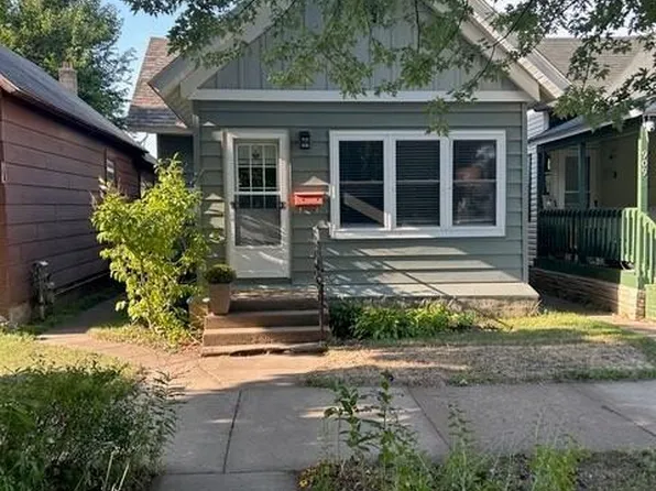 915 E 6th St, Winona, MN 55987