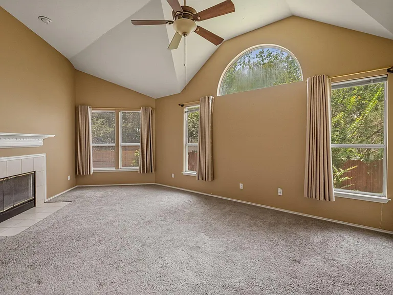 1108 Antelope Rdg — Photo 11