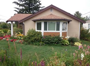 3902 SW Monroe St, Seattle, WA 98136