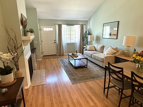 2nd image of 7628 Hollister Ave