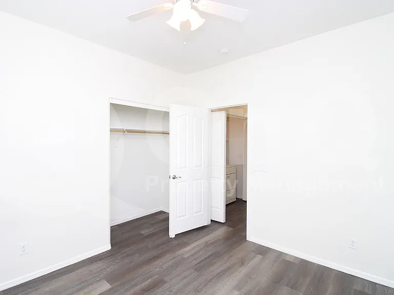 21066 E Munoz St — Photo 13