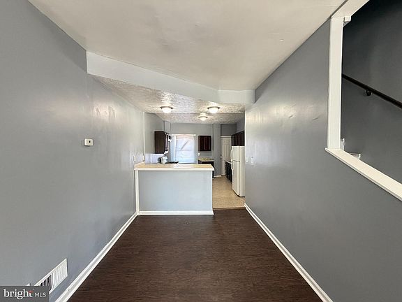 4th image of 2671 Saint Benedict St