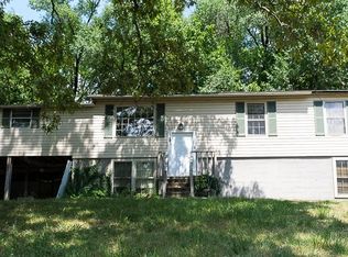 631 Harris St, Athens, TN 37303