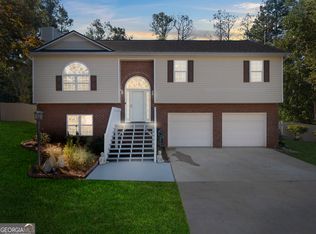 1281 Eagles Nest Cir, Carrollton, GA 30116