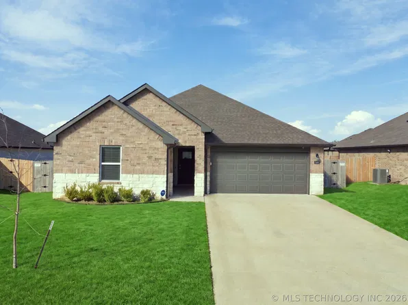 7412 N 155th East Ave, Owasso, OK 74055