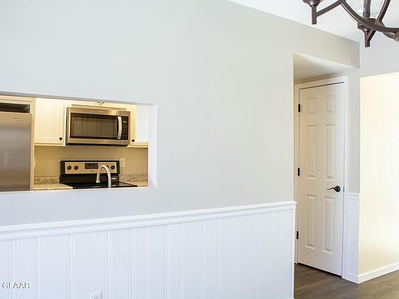 4th image of 3802 Cherry St S #D-16