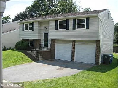 1787 Stonehaven Ln photo 1