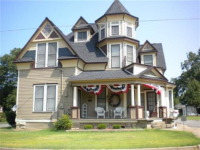 1st image of 506 Market St W