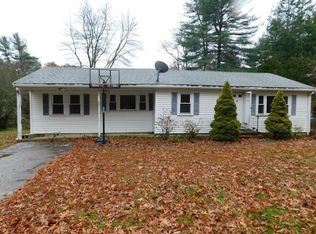 33 New Carver St, Raynham, MA 02767