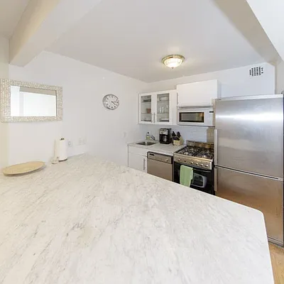 Rented by REAL New York | media 13