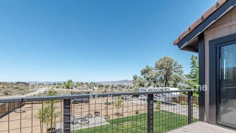 2205 Stowe Dr — Photo 16