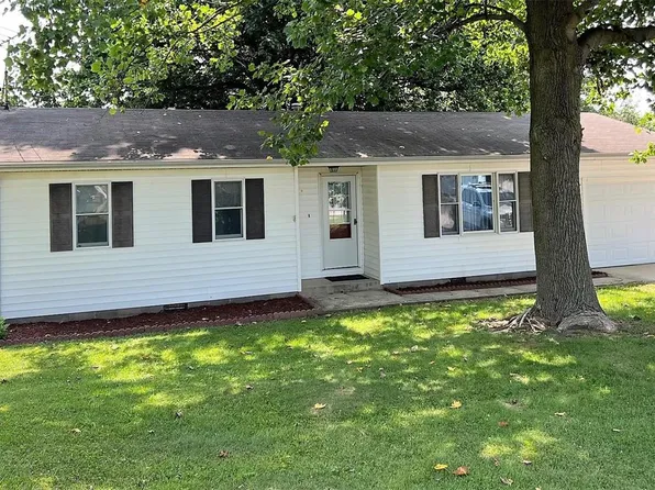 512 N Walker St, Vandalia, IL 62471