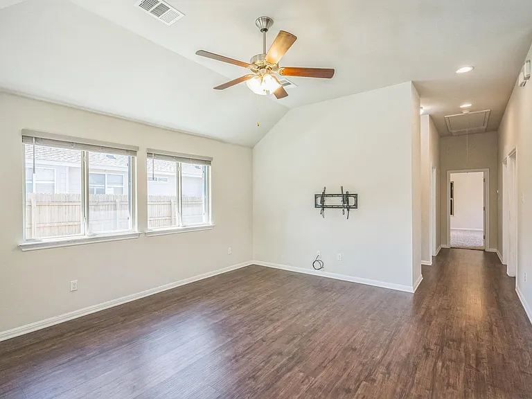 120 Lasino Dr — Photo 13