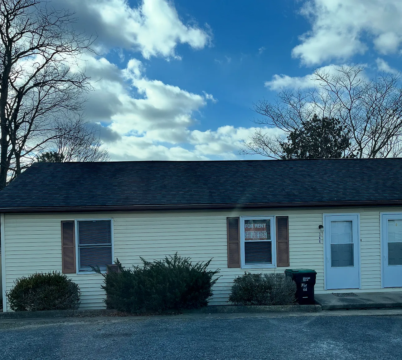 368 Lee St photo 1