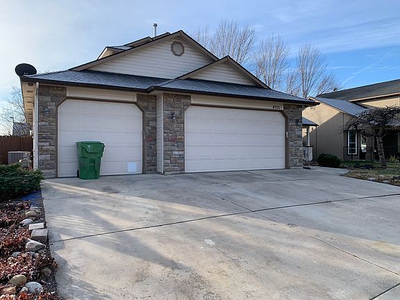 2nd image of 4371 E Stonebridge Dr