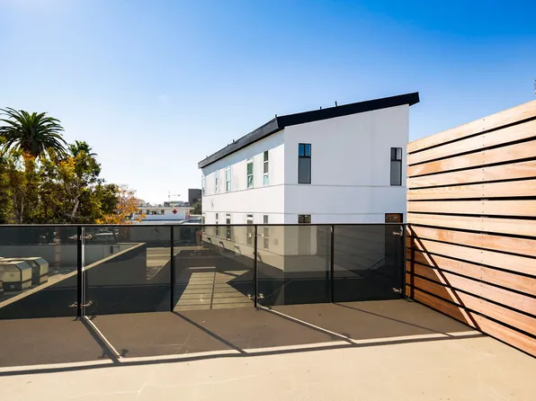 1447 11th St #D, Santa Monica, CA 90401