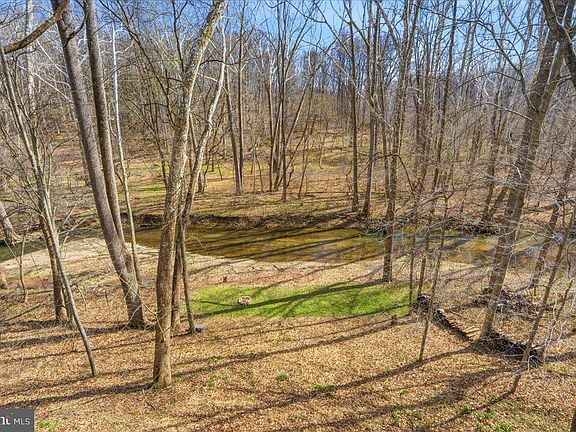 3rd image of 6770 Hemlock Point Rd