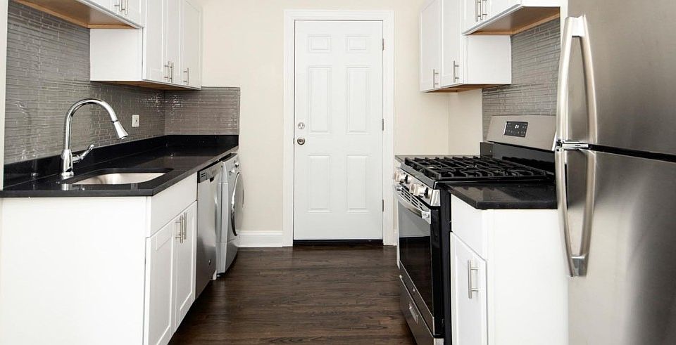 1st image of 3815-23 N Greenview Ave #3819.5-1W
