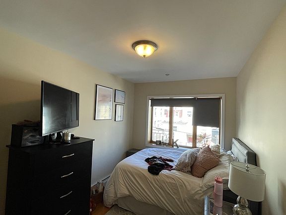 3rd image of 23-39 31st Dr #3A
