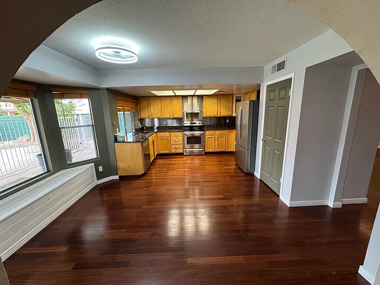 6228 W Cortez St — Photo 34