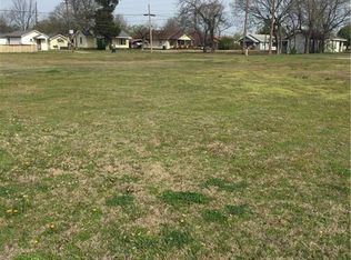 419 W 7th St, Stroud, OK 74079