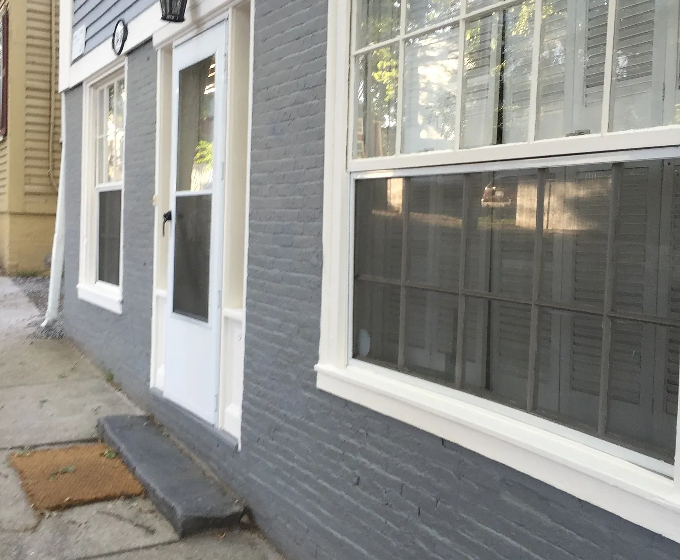 3 bed, 1400 sqft, $3,330 — Photo 3