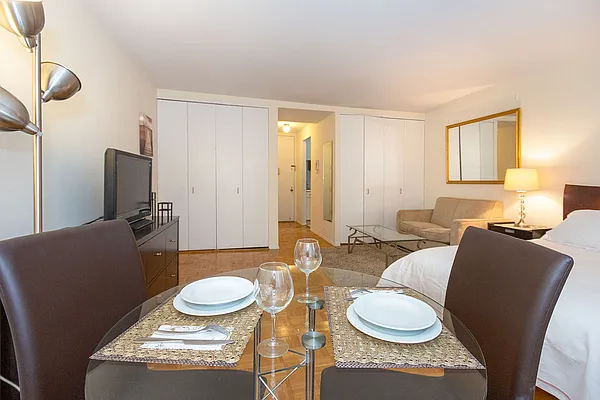 Rented by Direct Properties New York | media 5