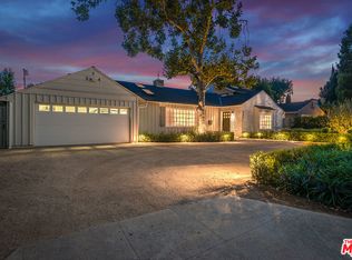 5905 Hillview Park Ave, Van Nuys, CA 91401