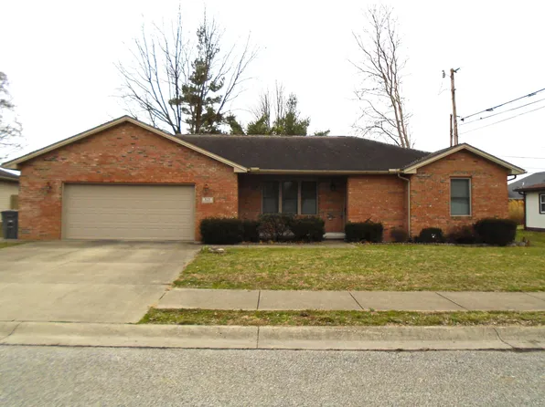 825 Shannon Dr, Seymour, IN 47274