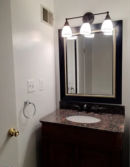 64 Sycamore Ct — Photo 16