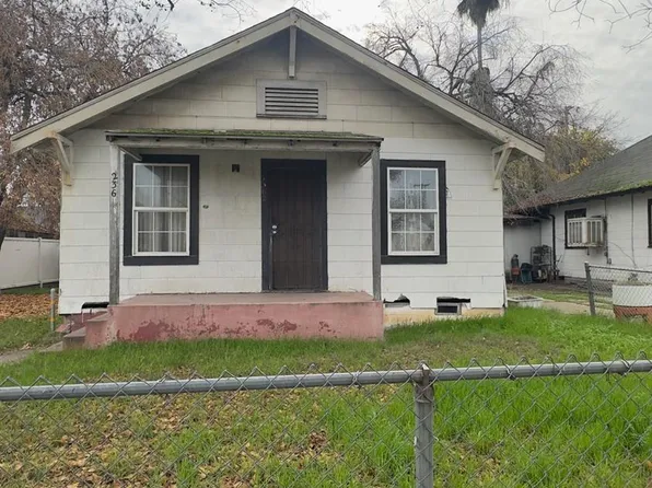2362 Alma St, Stockton, CA 95205