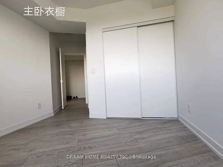159 Wellesley St E #608 — Photo 12
