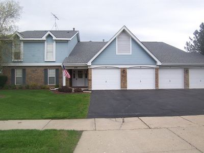 209 N Creekside Trl, McHenry, IL, 60050