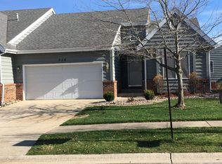 756 Rosslare Pl, Crown Point, IN 46307