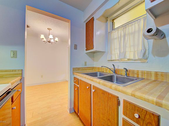 5th image of 350 Taylor Ave APT B7