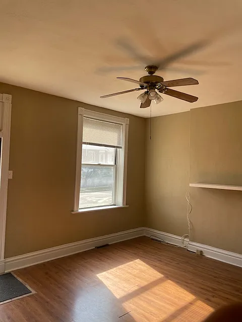 1 bed, 1000 sqft, $1,100 — Photo 3