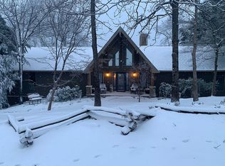 143 S Sanderlin Mountain Dr, Jasper, GA 30143