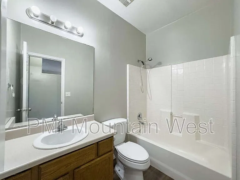 243 N Caleb Dr — Photo 17