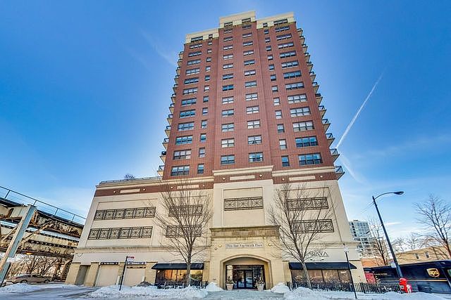 1st image of 5 E 14th Pl APT 501